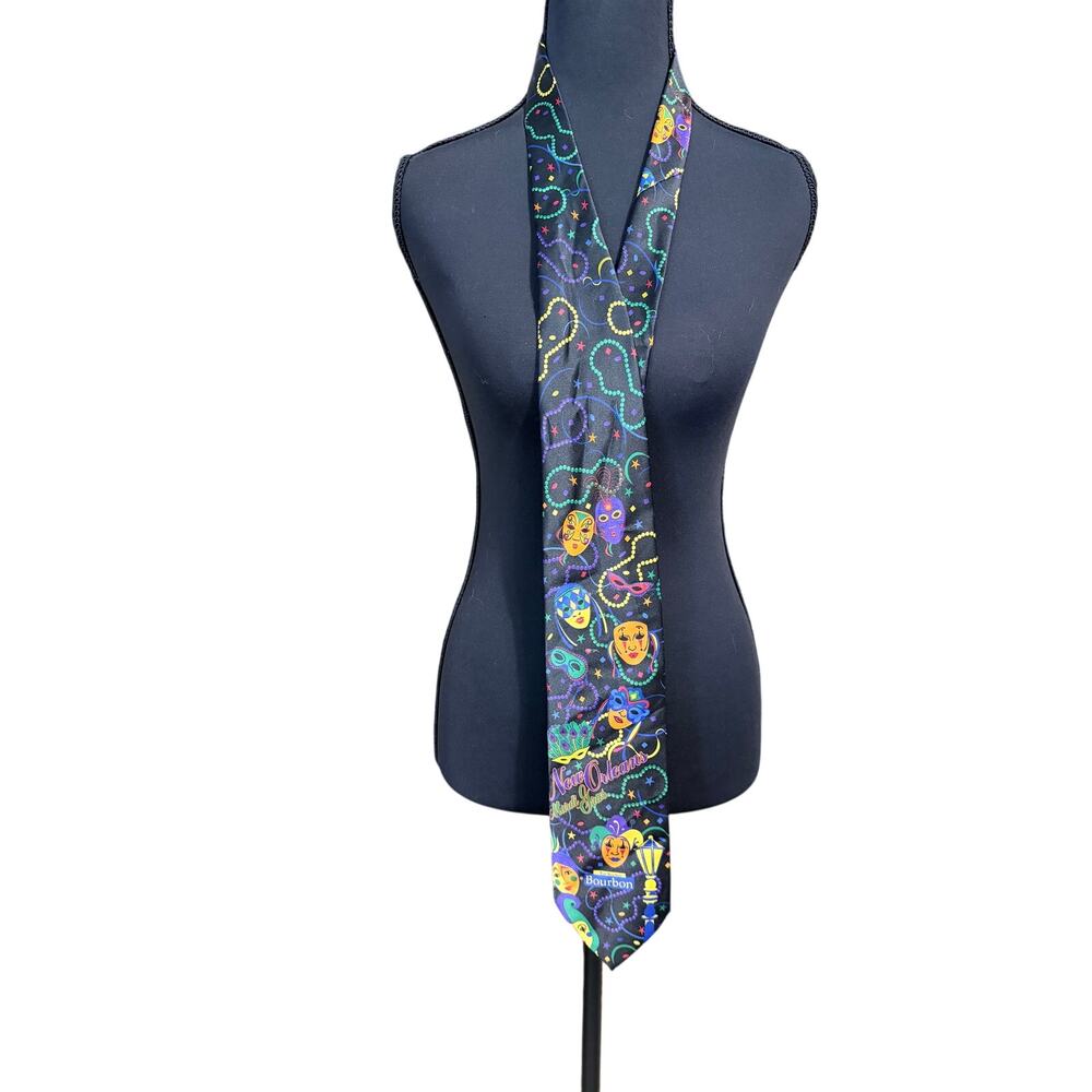 Vintage 2002 Mardi Gras novelty tie New Orleans Nola masks beads French quarter